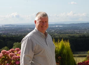 Alan Jones 