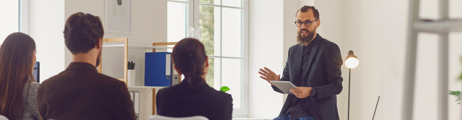 COO vs CFO: Key Differences, Roles & Responsibilities