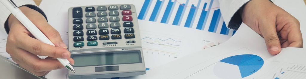 Why Finance Directors Benefit from Industry-Specific Experience