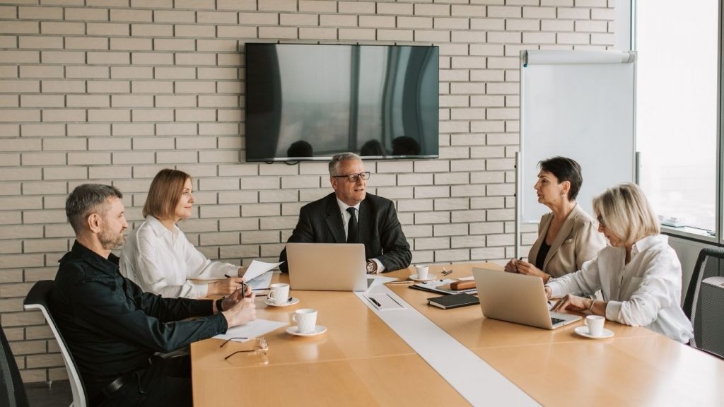 How Much Does it Cost to Hire a Finance Director or CFO?