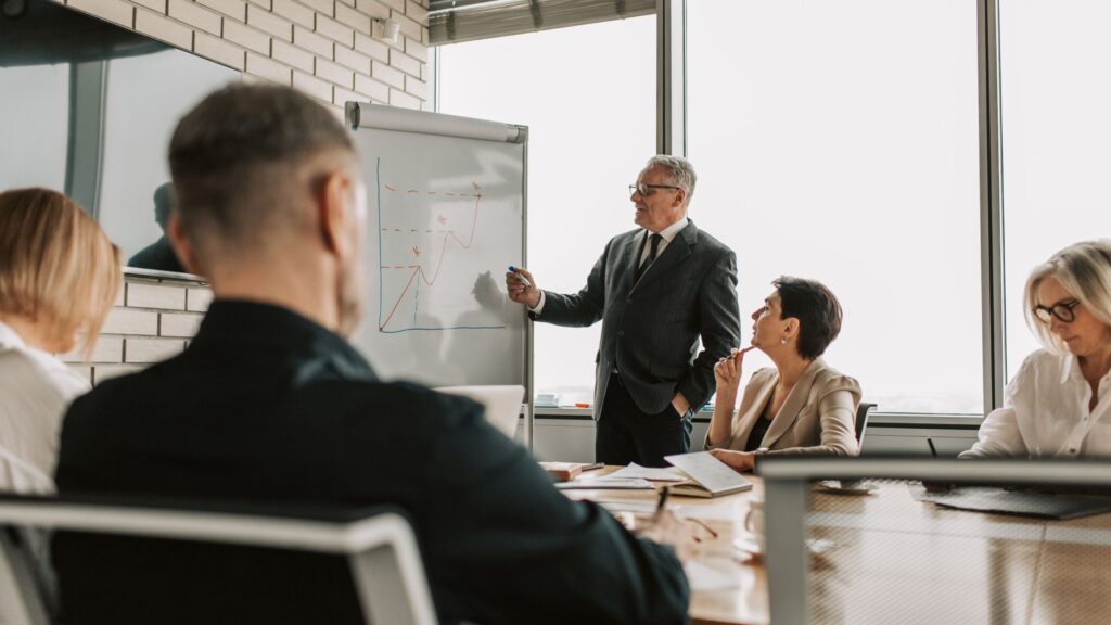 When Should Your Business Upgrade from a Financial Controller to a Finance Director?
